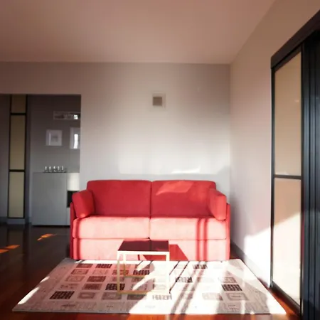 Apartment 15 With Local Lifestyle