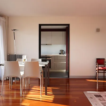 15 With Local Lifestyle Apartment Paris